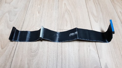 Neues asus ata kabel - neues,